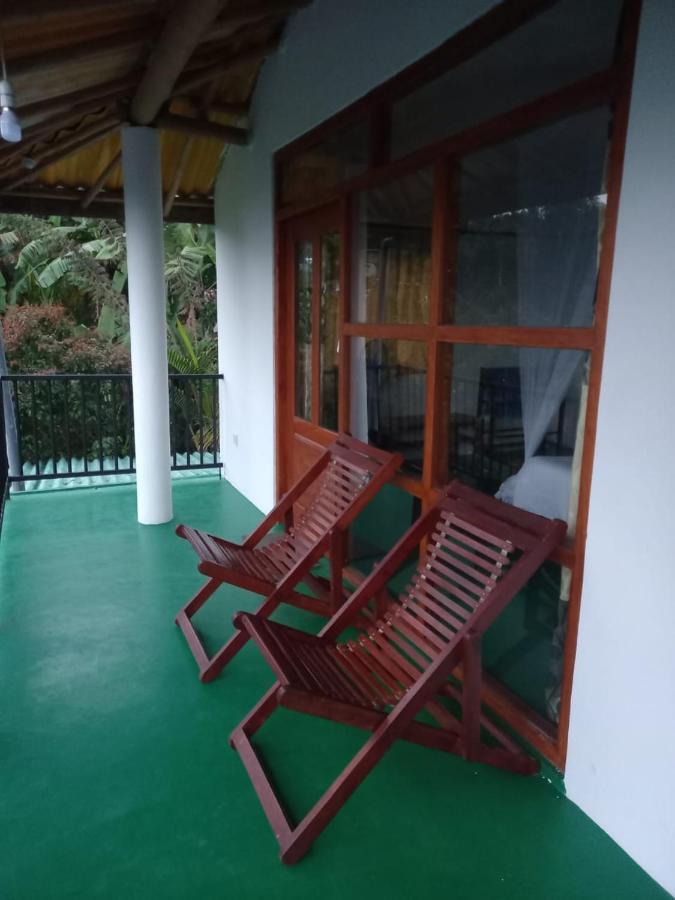 Chamodya Home Stay Елла Екстер'єр фото