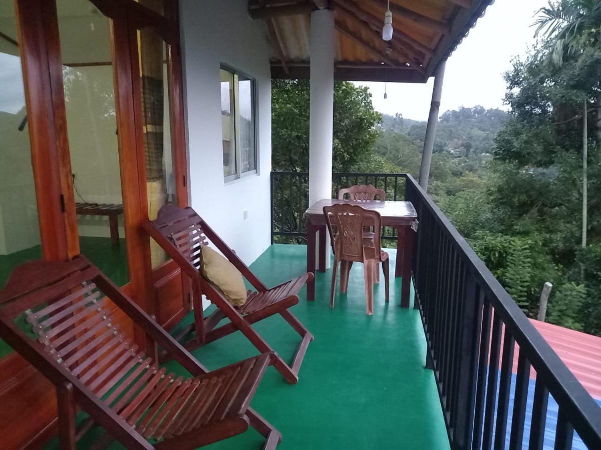 Chamodya Home Stay Елла Екстер'єр фото
