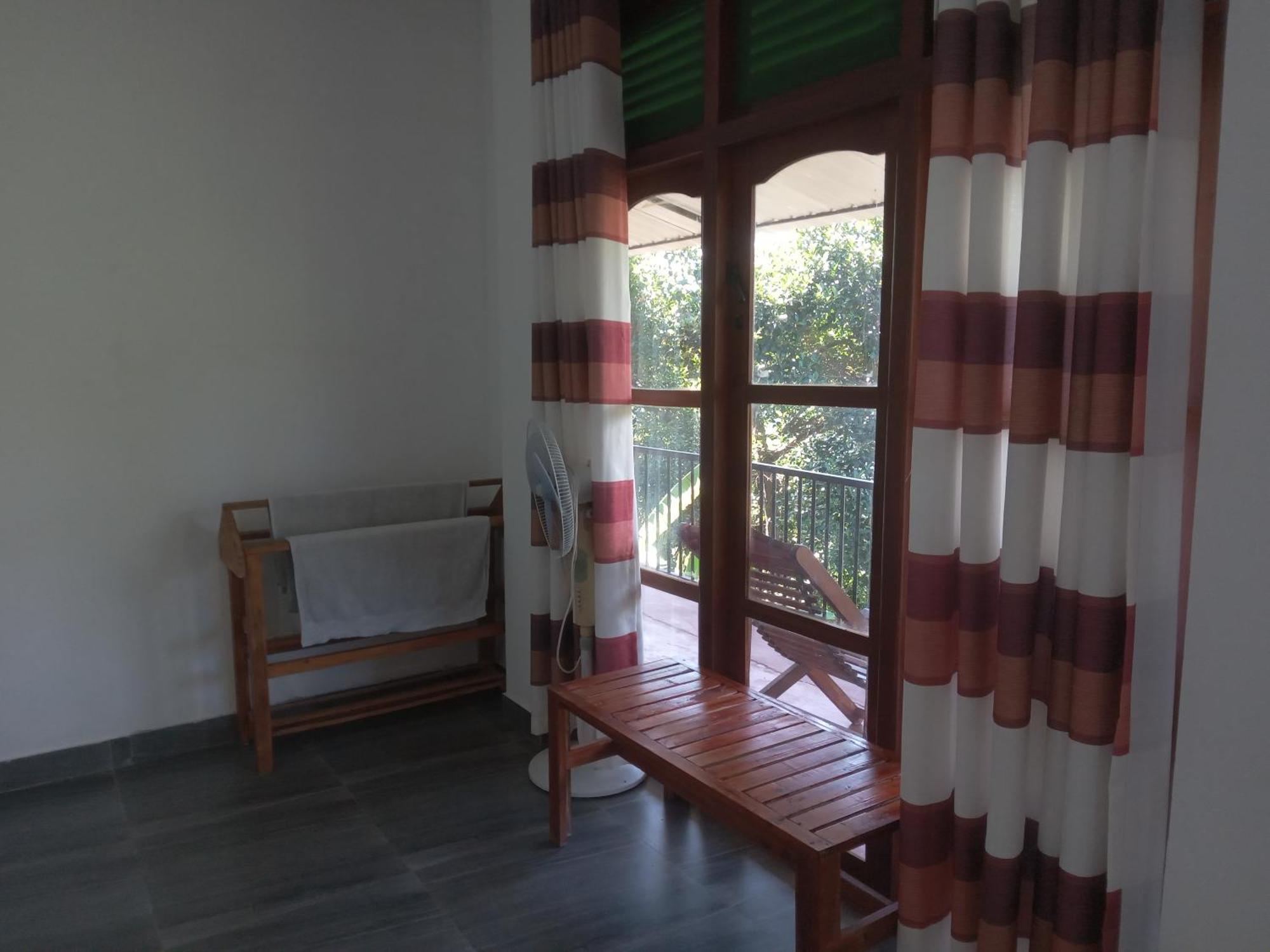 Chamodya Home Stay Елла Екстер'єр фото