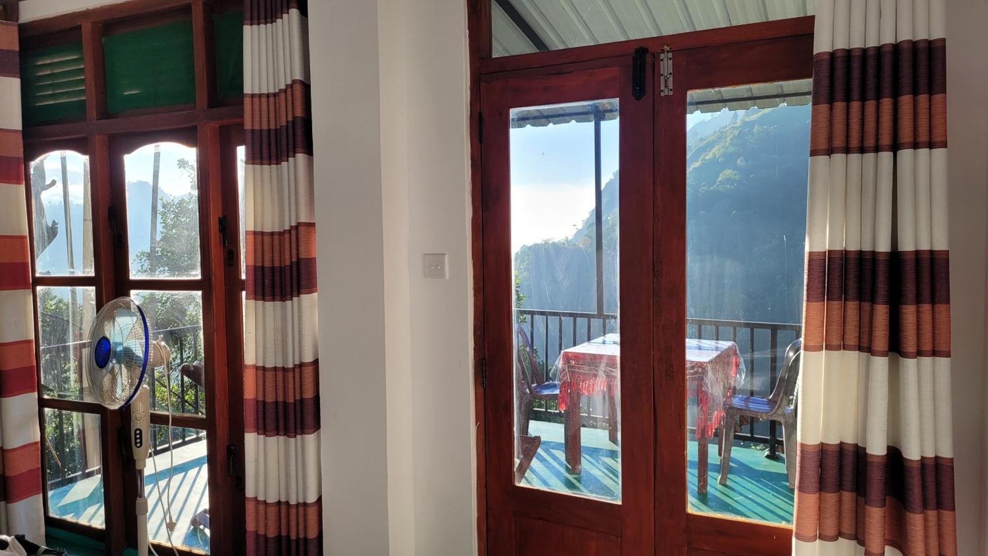 Chamodya Home Stay Елла Екстер'єр фото