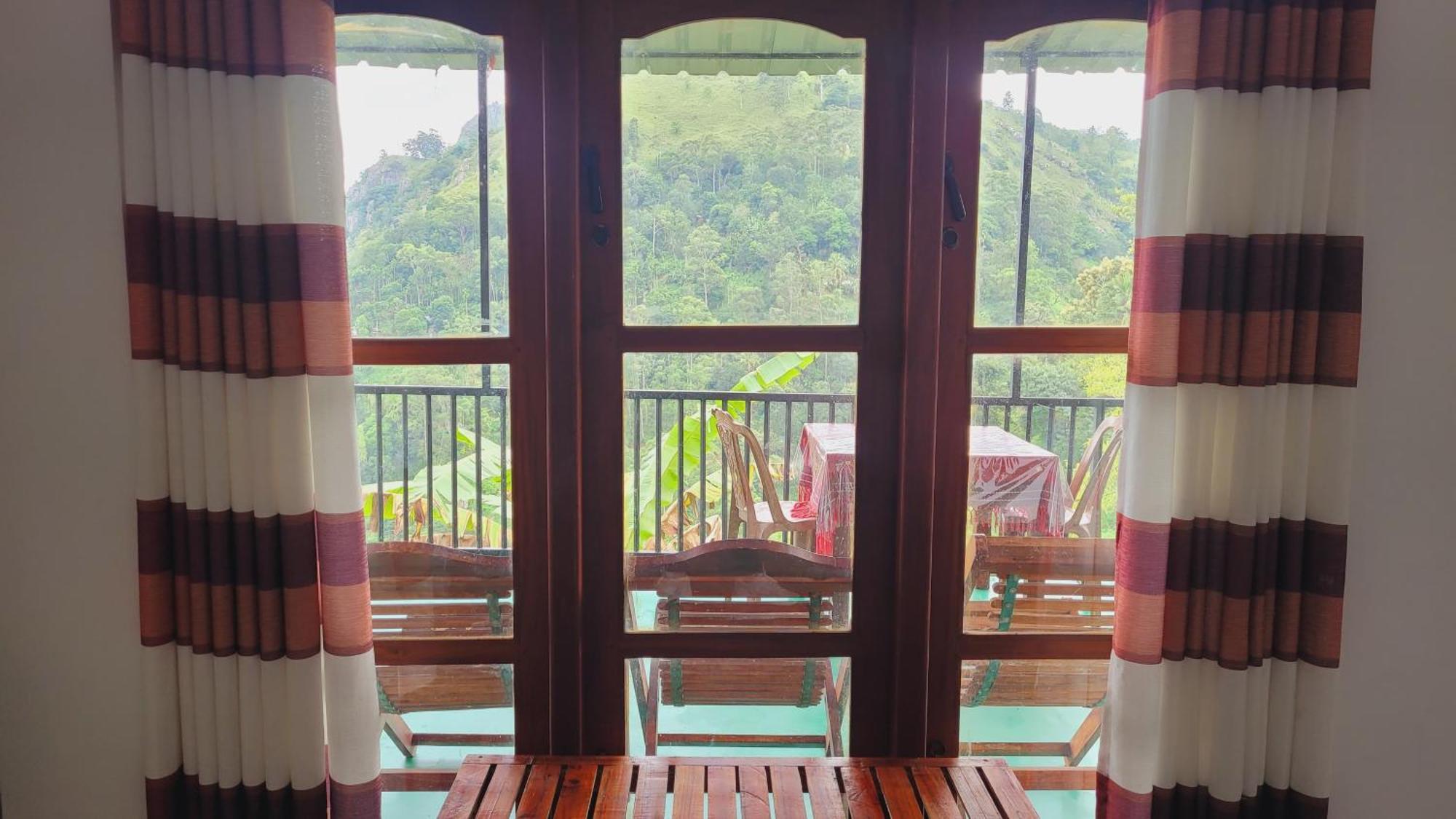 Chamodya Home Stay Елла Екстер'єр фото