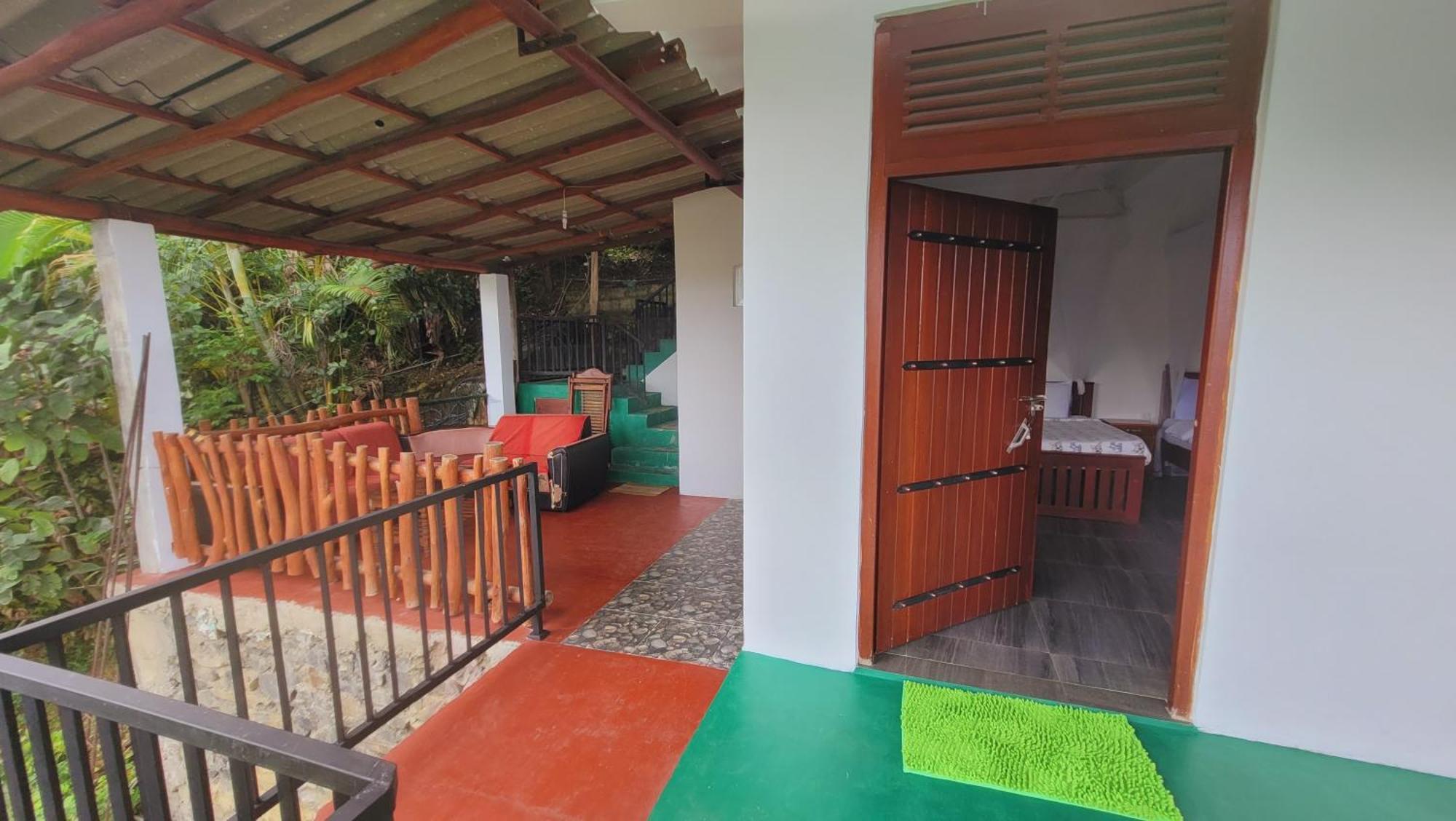 Chamodya Home Stay Елла Екстер'єр фото
