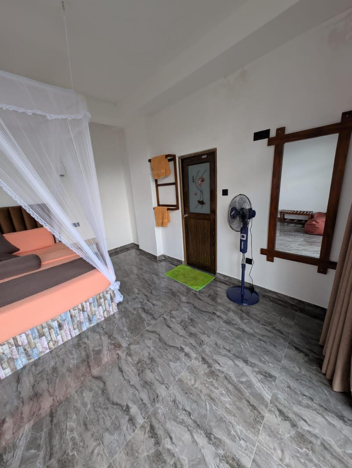 Chamodya Home Stay Елла Екстер'єр фото